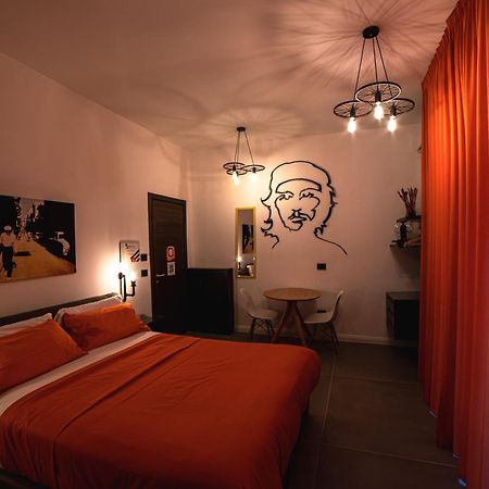 Toledostation B&B Наполи Екстериор снимка