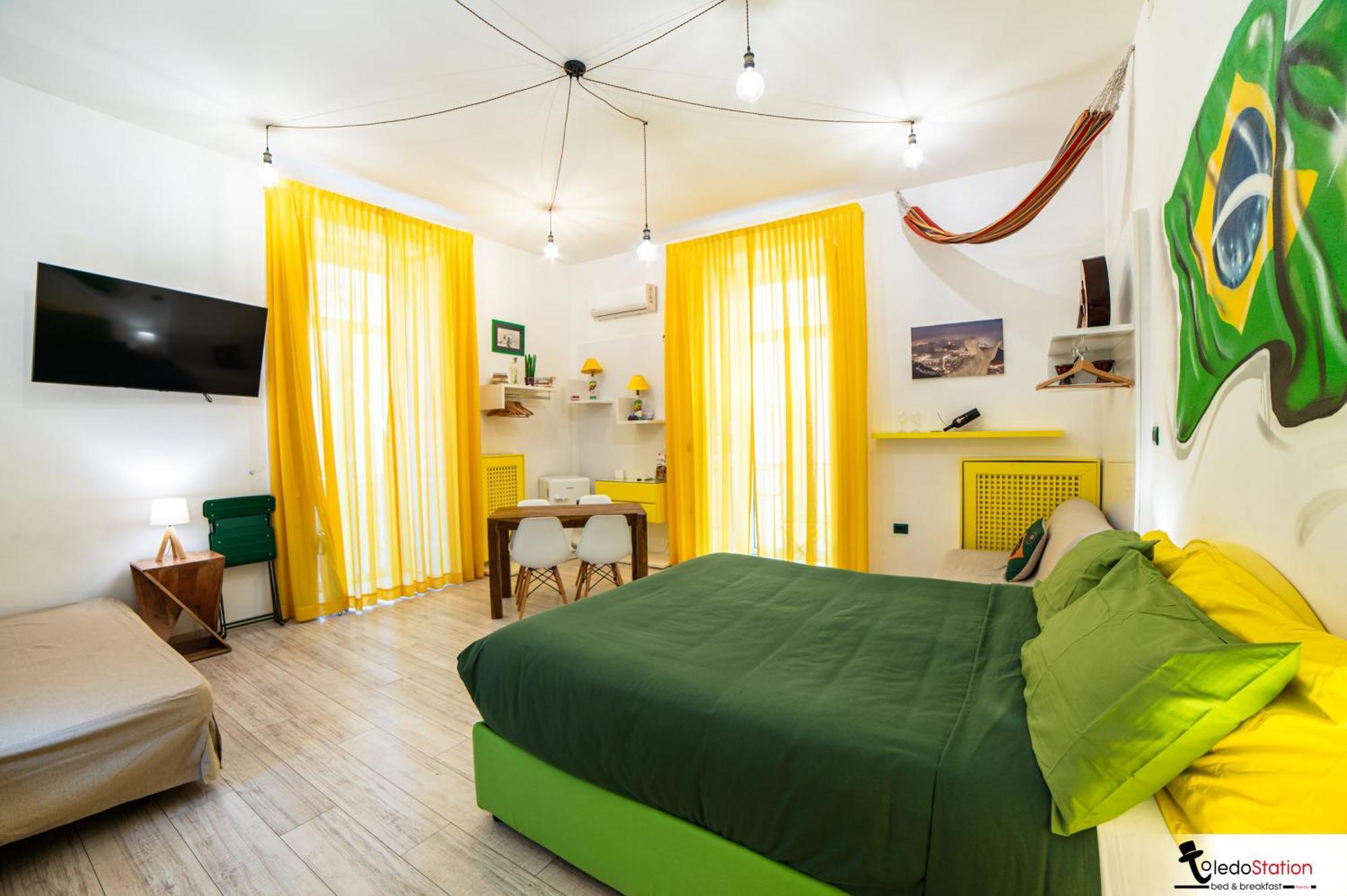 Toledostation B&B Наполи Екстериор снимка